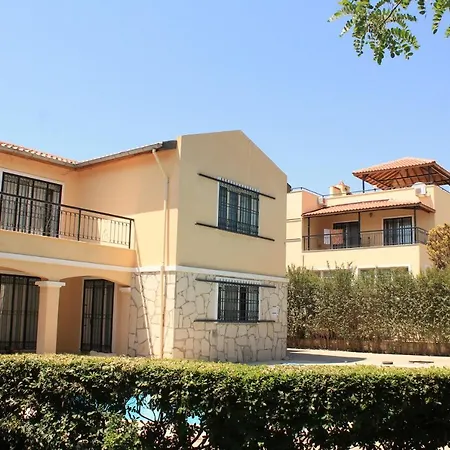 Adavillas Mariposa Villa *